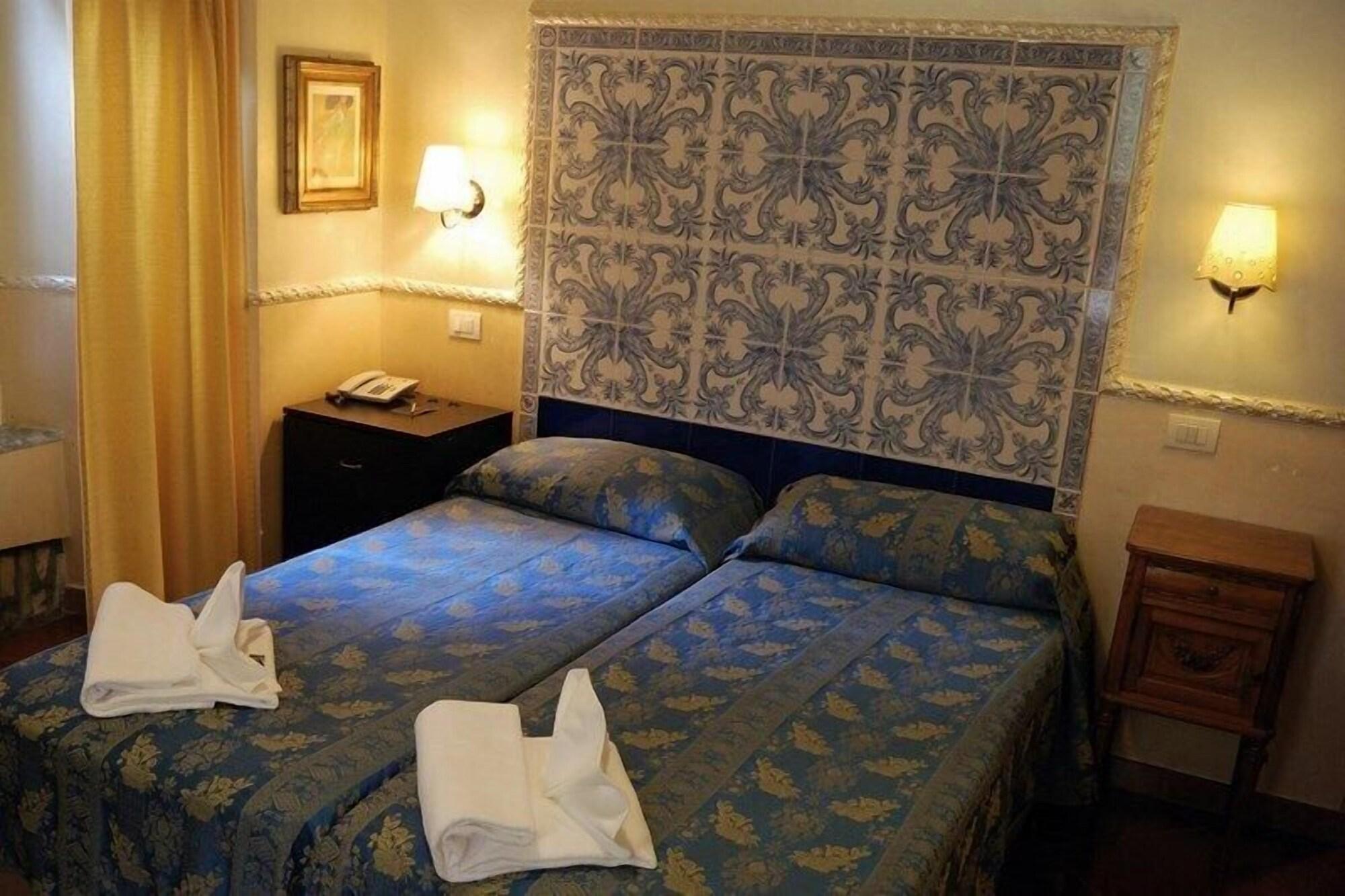 רומא Hotel Picasso מראה חיצוני תמונה
