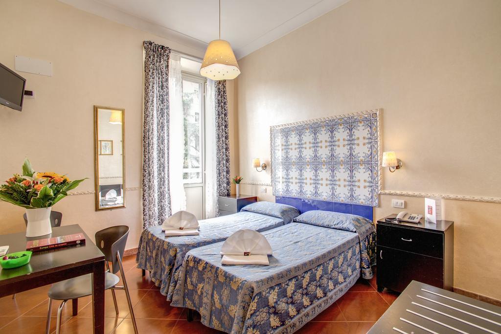 רומא Hotel Picasso מראה חיצוני תמונה