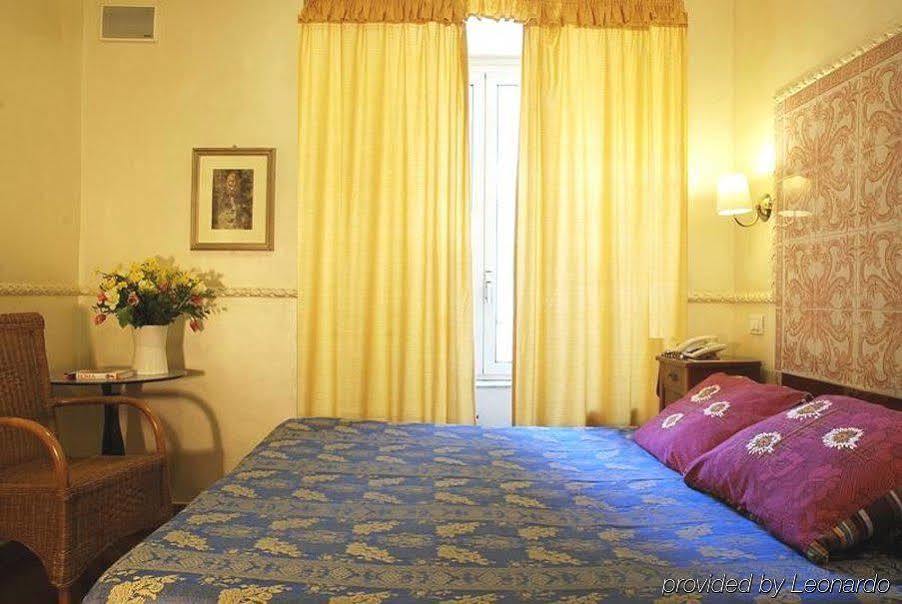 רומא Hotel Picasso חדר תמונה